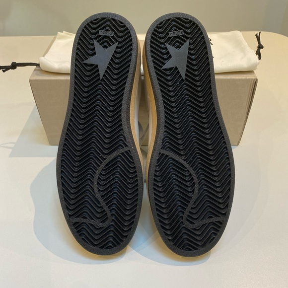 Golden Goose Ball Star Sneaker Milk White Leather/Gold sz 38 New in Box - Picture 9 of 14